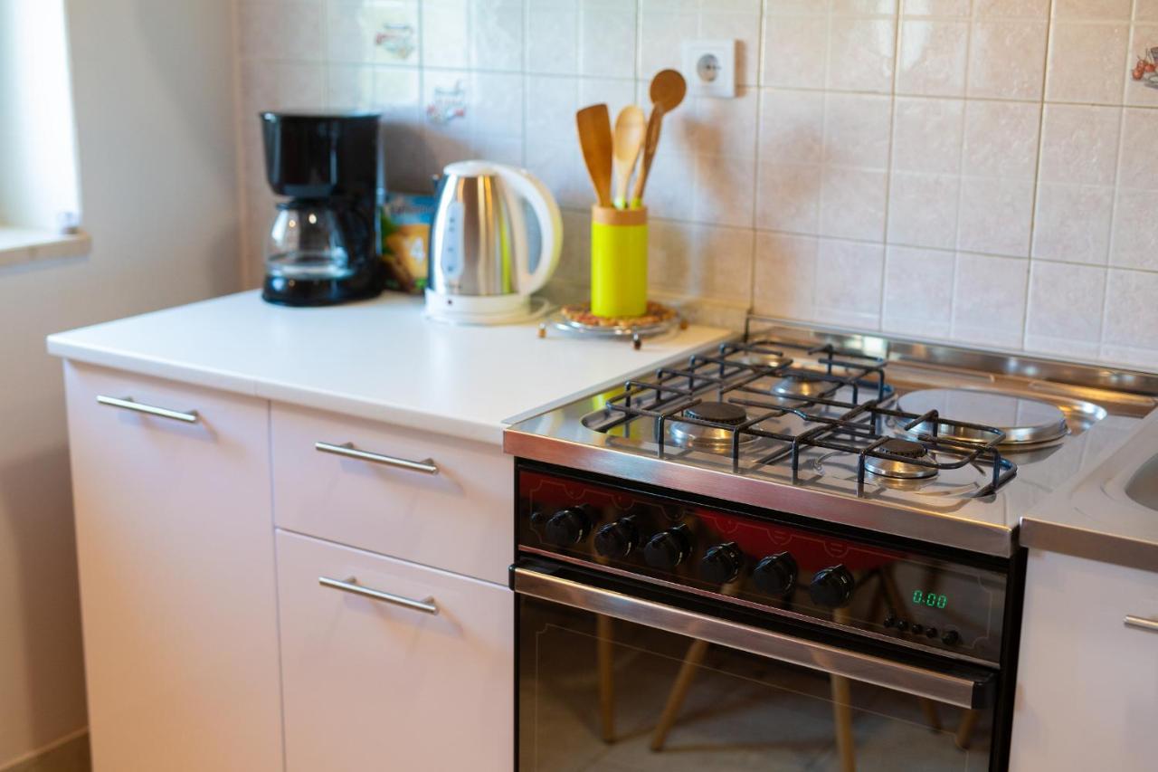 Apartment Lipovac Малинска Экстерьер фото